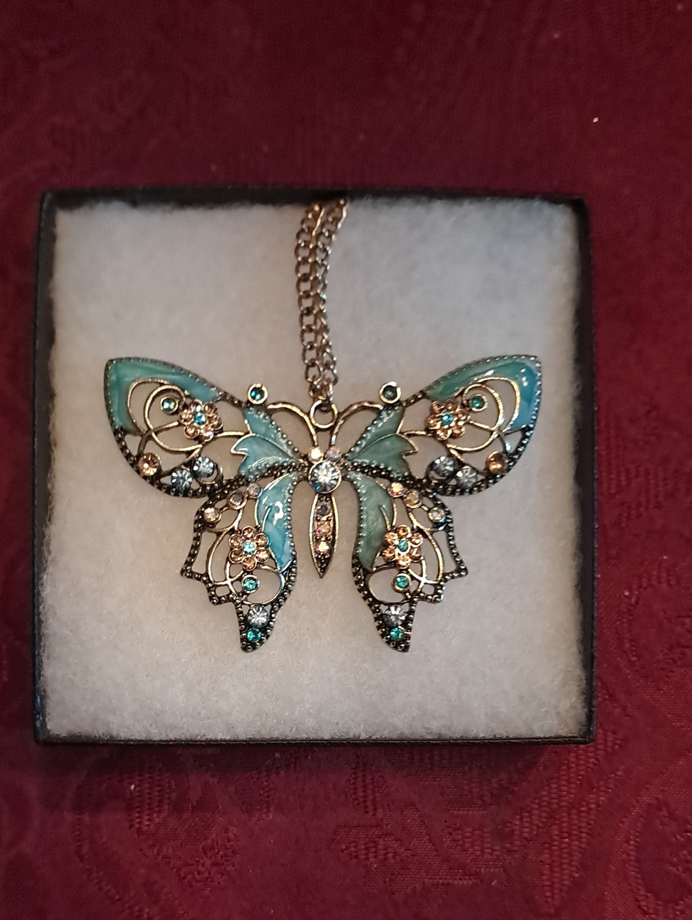 Vintage Delicate Turquoise Butterfly Pendant Necklace - Women Jewelry